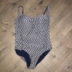 Nip Tuck One piece Swimsuit in Navy, Gray, cream